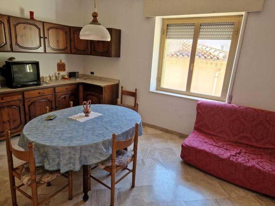Apartment Piras&Tascedda Ampio Appartamento Vicino Al Centro Бари Сардо Екстериор снимка